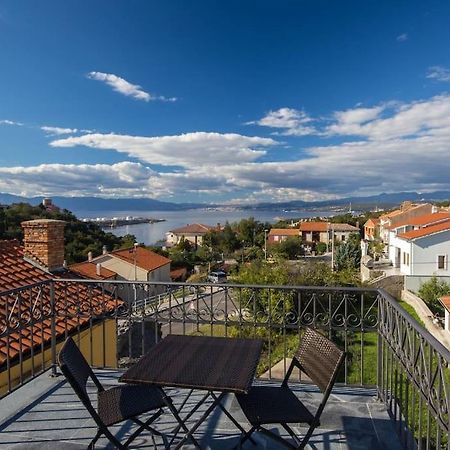 Villa Ajda - Green Room Омишаль Экстерьер фото