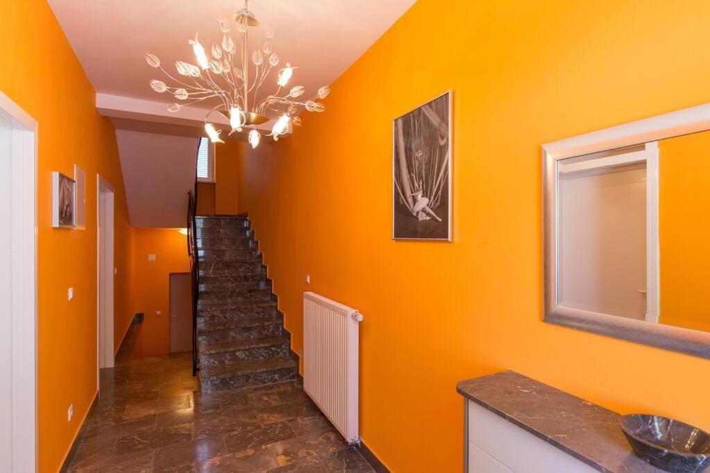 Villa Ajda - Green Room Омишаль Экстерьер фото